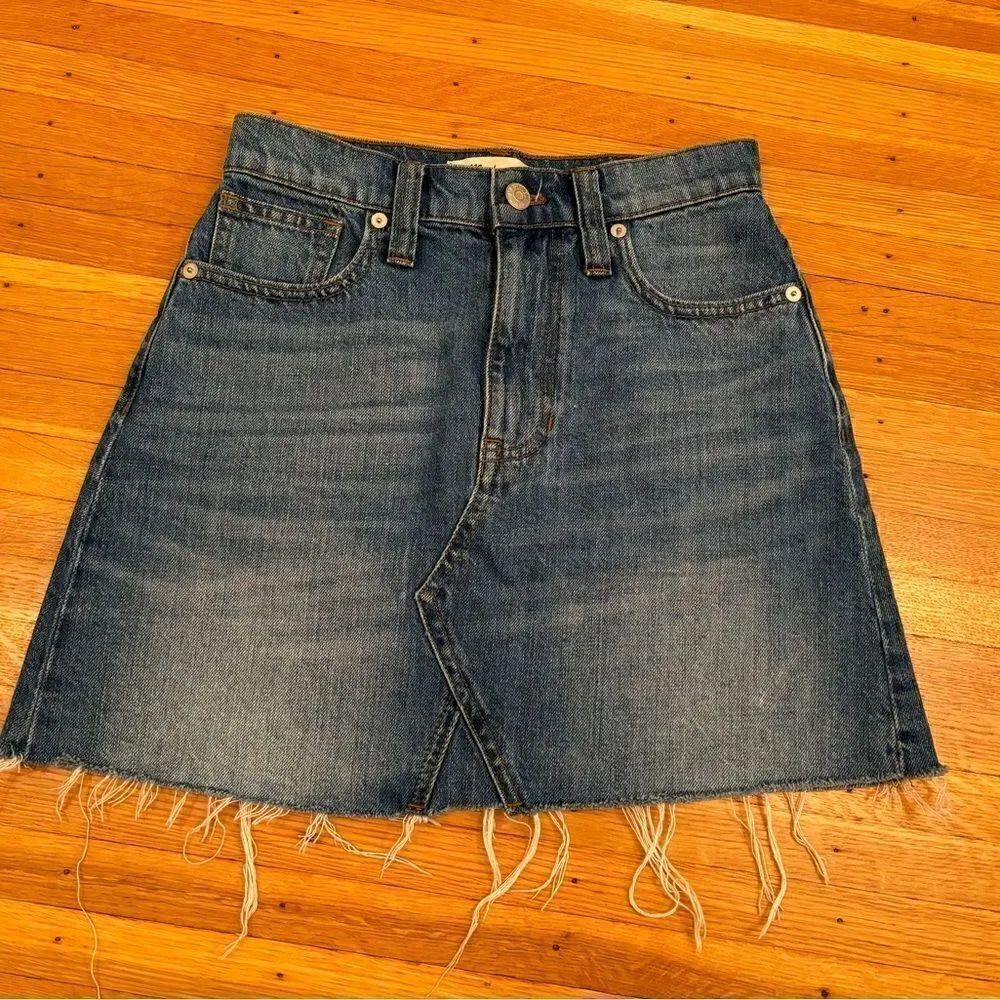 Madewell denim skirt